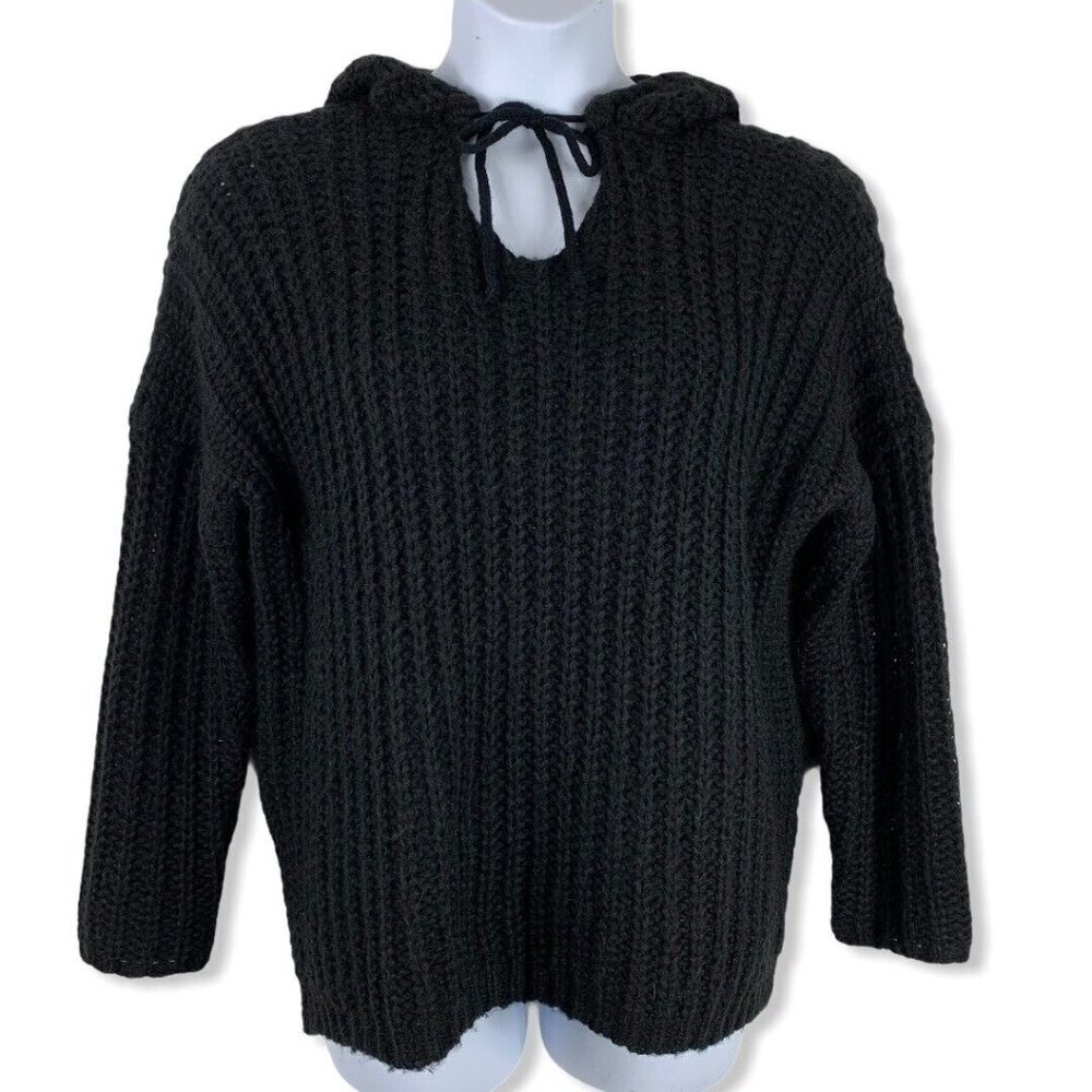 O&O Size Small/Medium Sweater Mohair Blend Black Hooded Chunky Knit